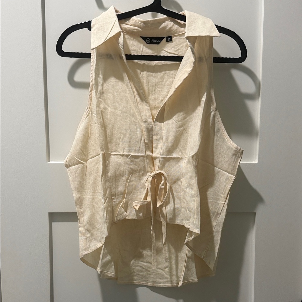 Elegant Cream Sleeveless Blouse boho minimalist neutral trendy y2k spring summer